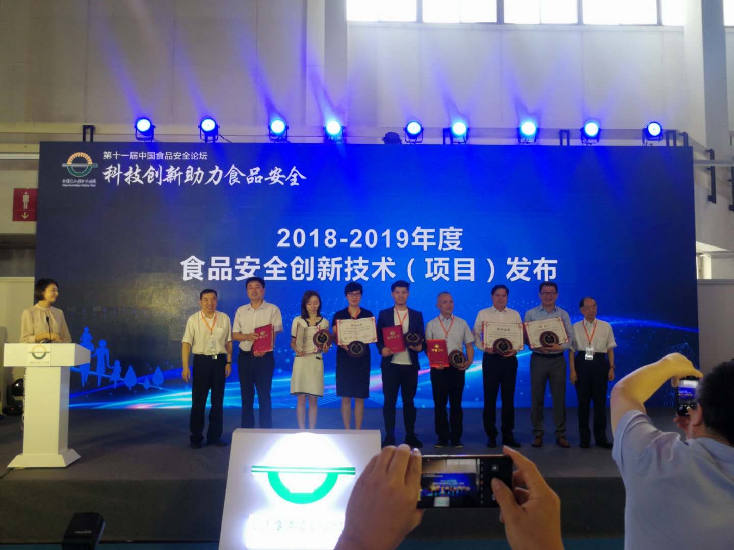 18165 2.jpg 18165 2.jpg