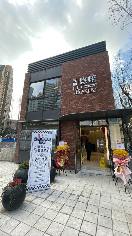 image1.jpg image1.jpg